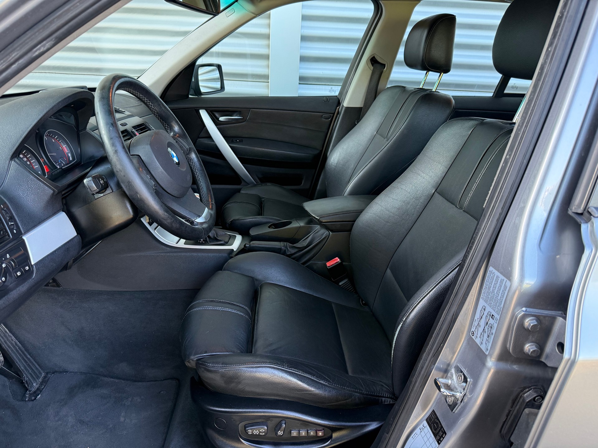 BMW X3 xDrive 30d (3.0d)-image-8
