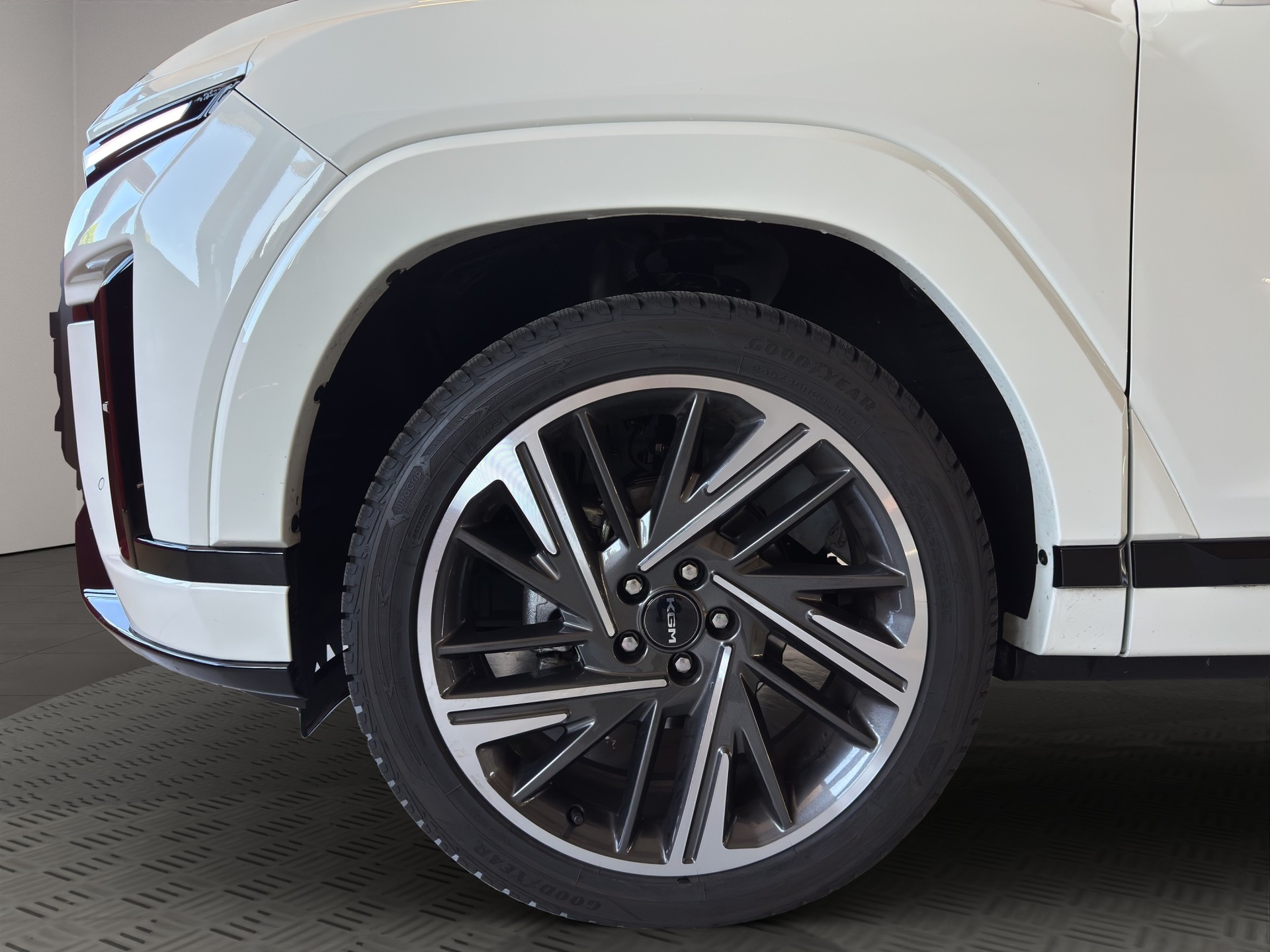 KGM-SsangYong Actyon 1.5 T GDI First Edition 4WD Automat-image-5