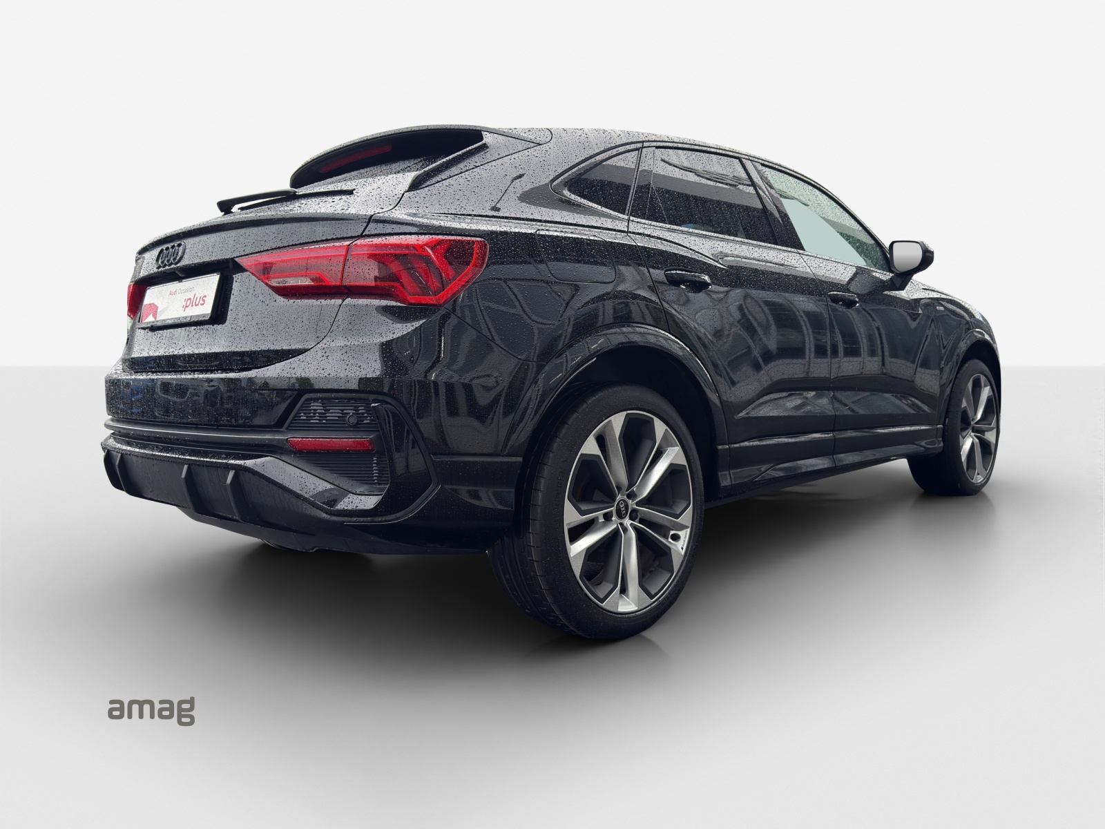 AUDI Q3 Sportback 45 TFSI e S line Attraction S-tronic-image-5