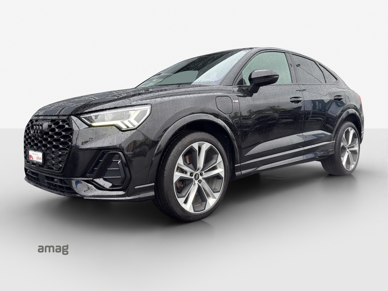 AUDI Q3 Sportback 45 TFSI e S line Attraction S-tronic-image-0