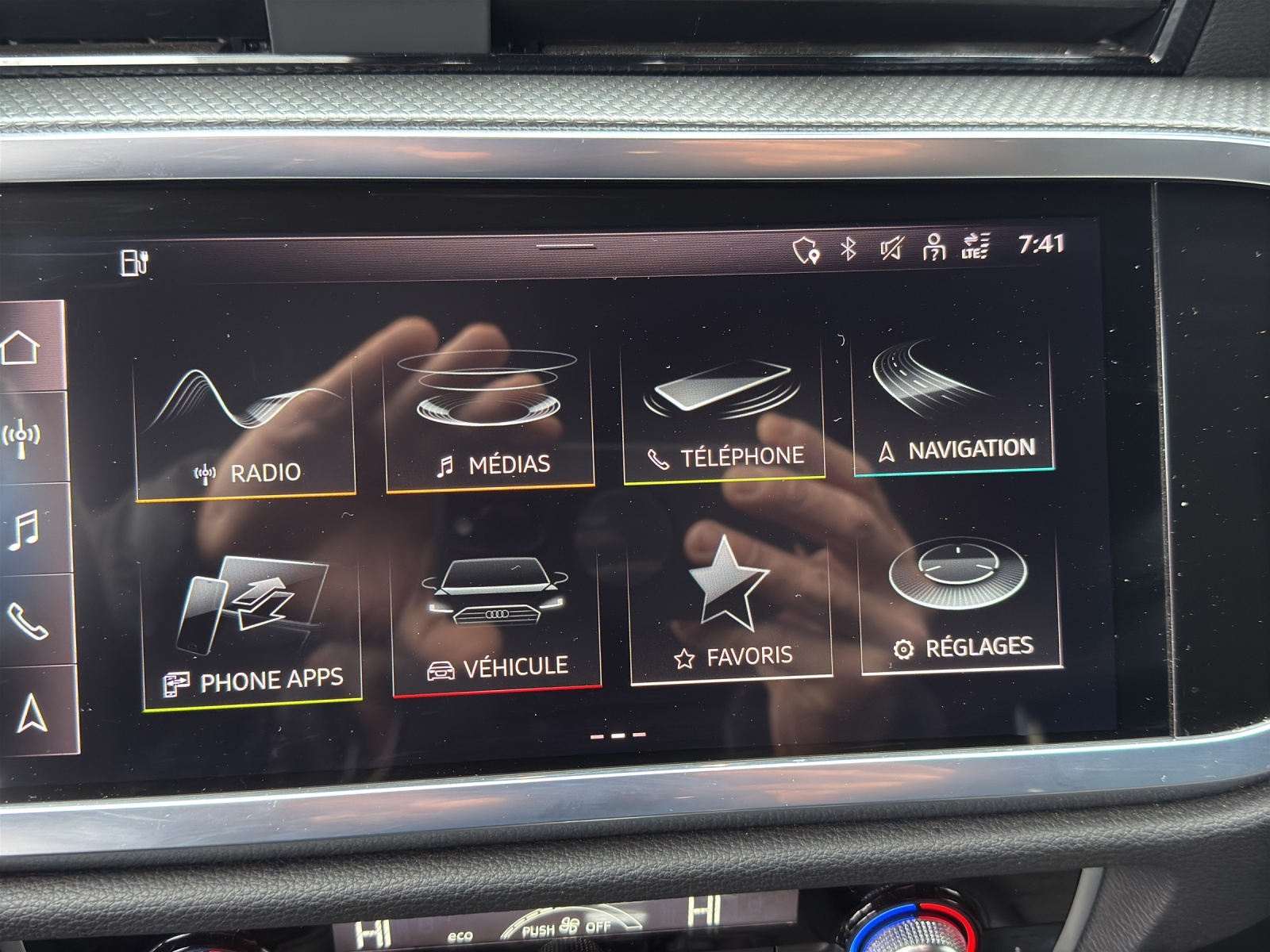 AUDI Q3 Sportback 45 TFSI e S line Attraction S-tronic-image-16