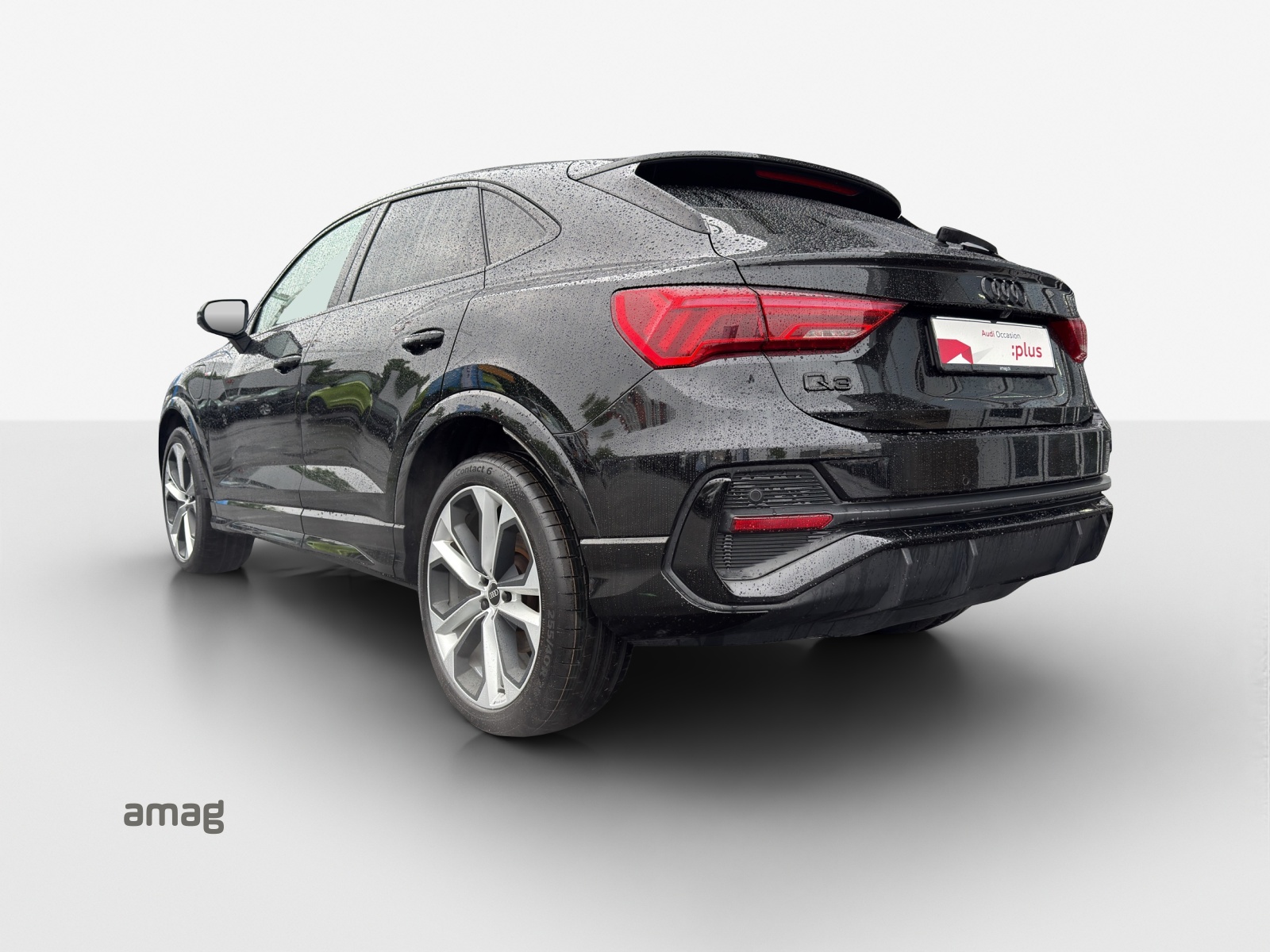 AUDI Q3 Sportback 45 TFSI e S line Attraction S-tronic-image-2