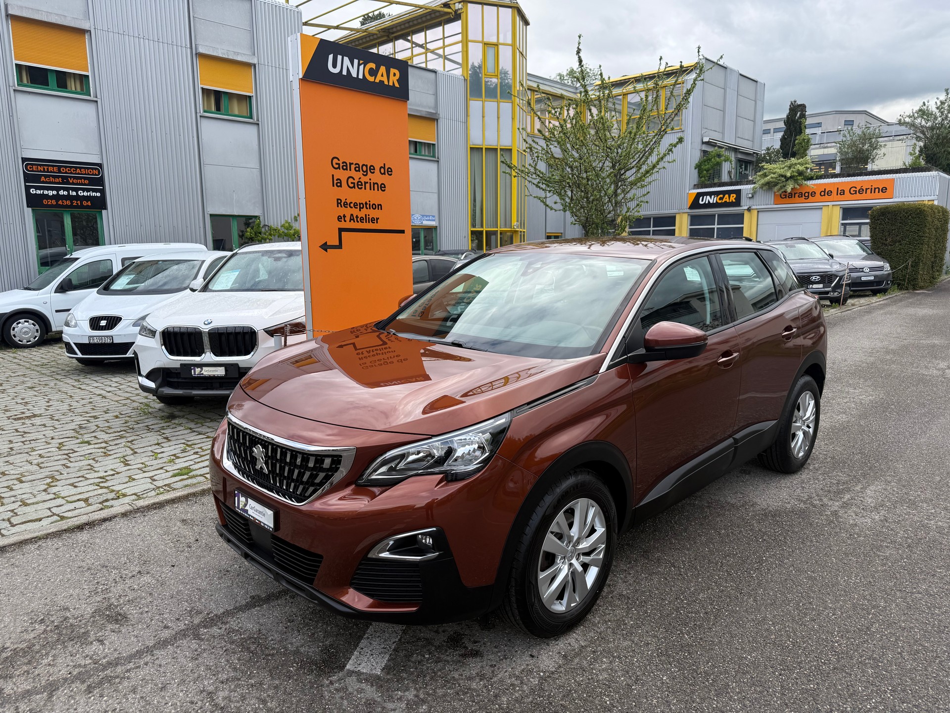 PEUGEOT 3008 1.2 PureTech Access