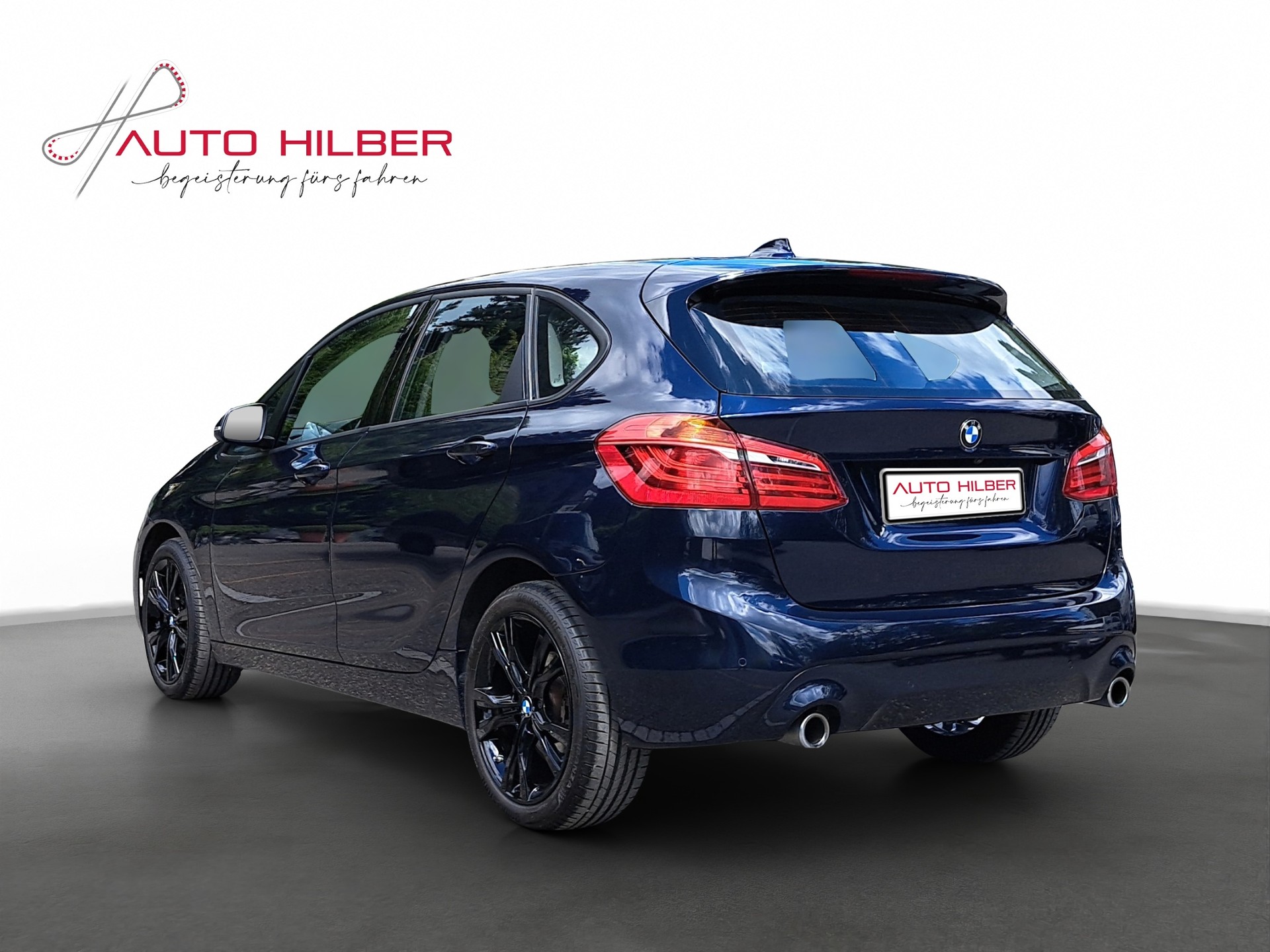 BMW 220i Active Tourer DKG *Anhängerkupplung*-image-4