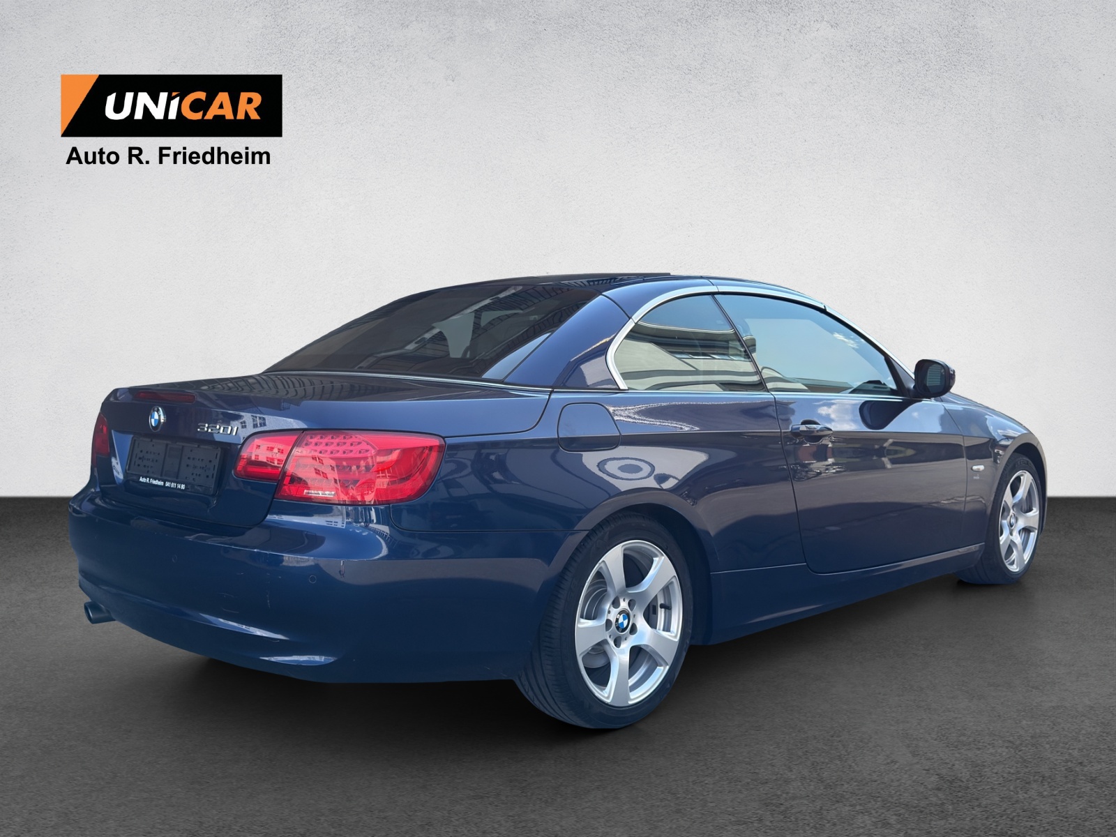 BMW 320i Cabriolet Steptronic-image-6