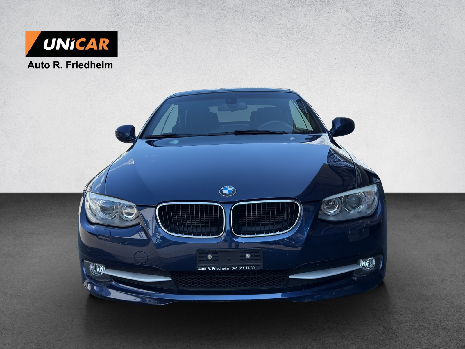 BMW 320i Cabriolet Steptronic-image-1