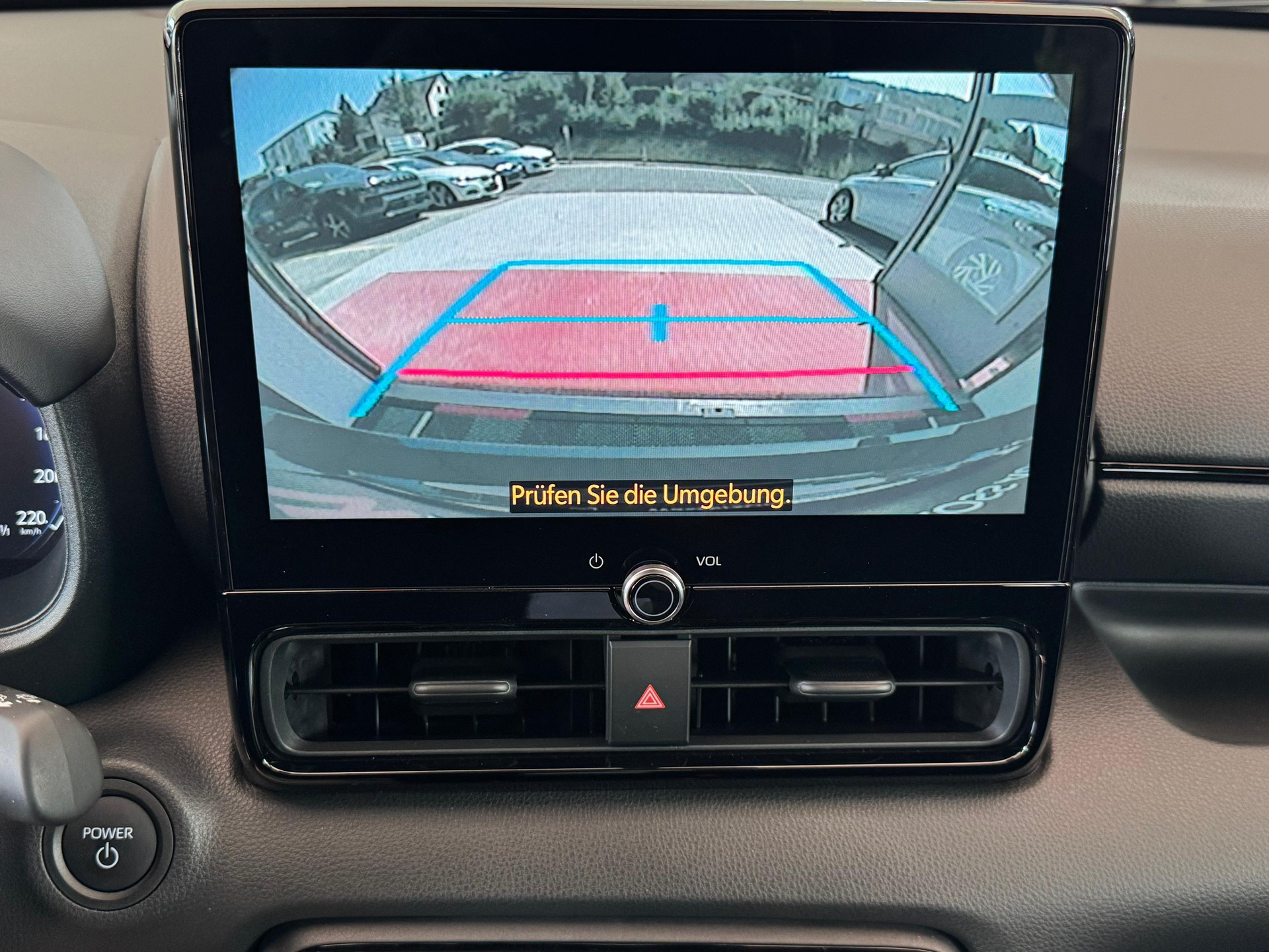 TOYOTA Yaris 1.5 GR Sport e-CVT-image-23