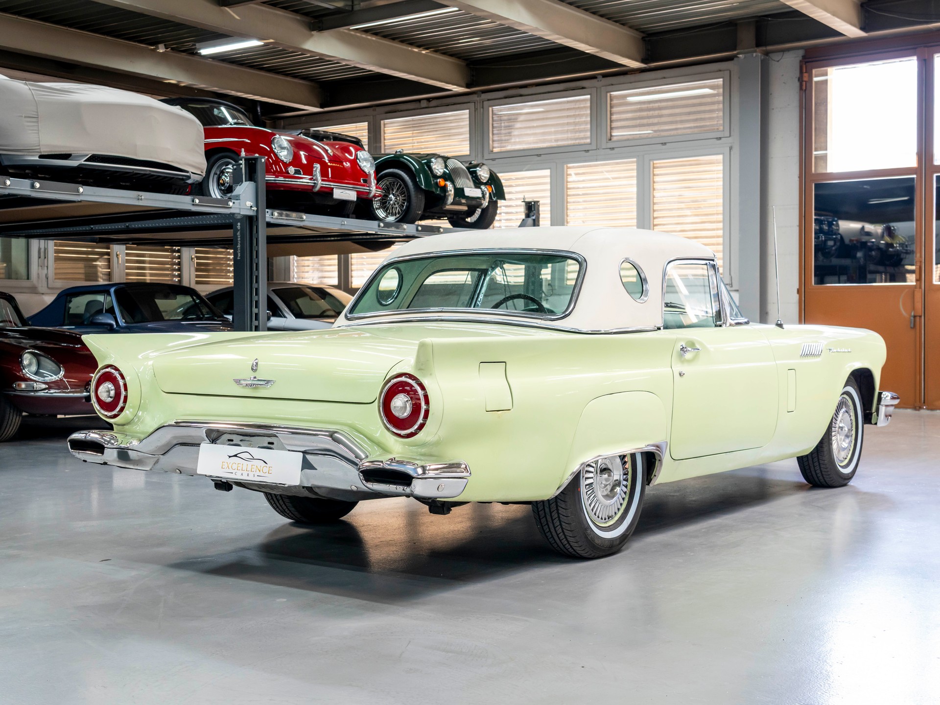 FORD Thunderbird 5.2 Liter V8 245PS-image-7