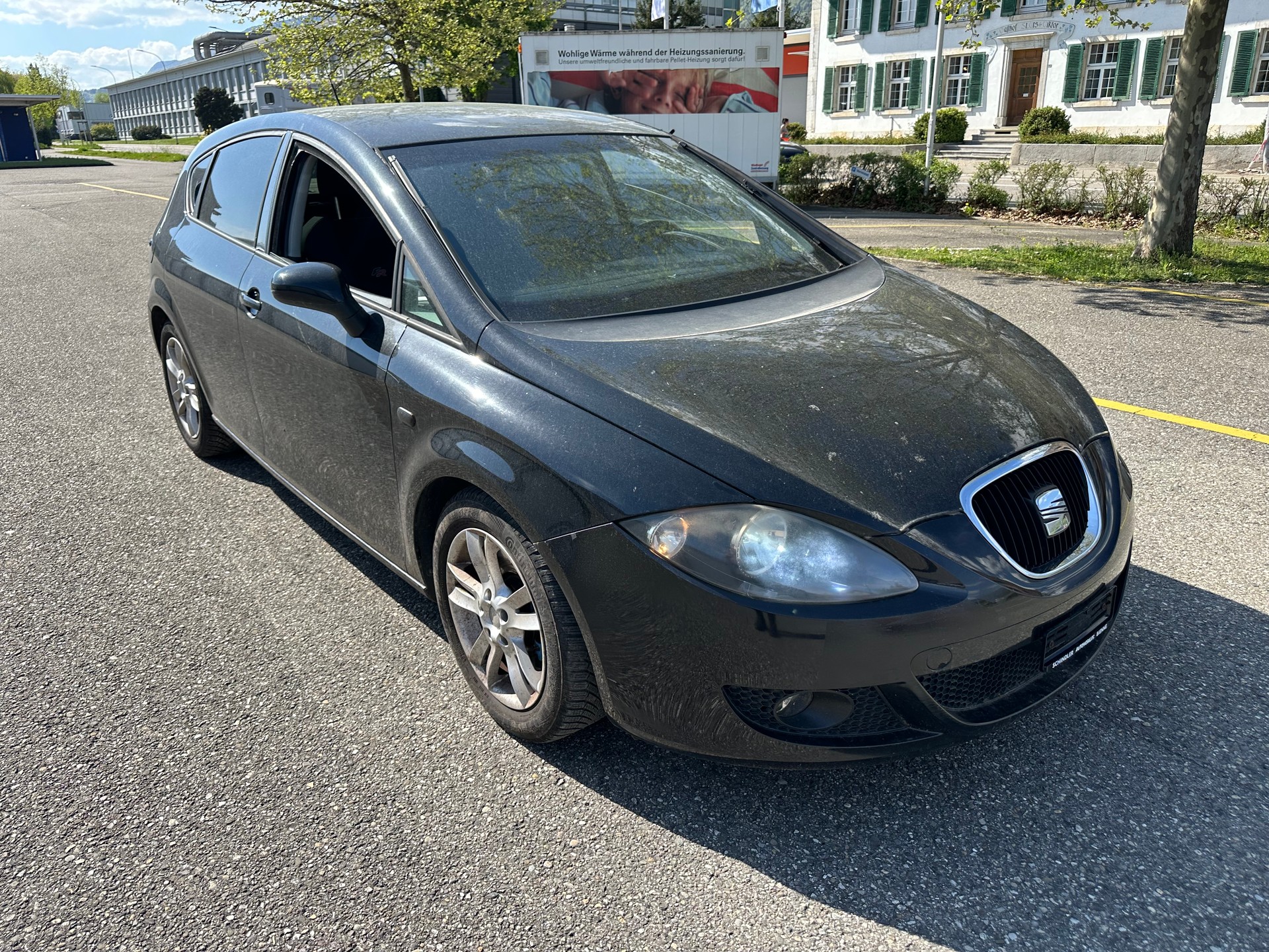 SEAT Leon 2.0 TDI FR-image-1