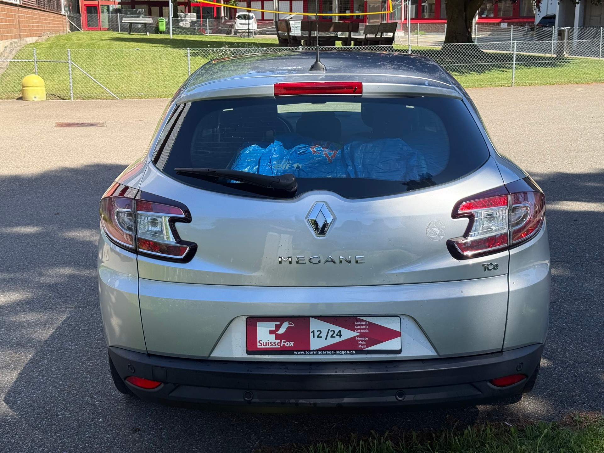 RENAULT Mégane Grandtour 1.4 16V Turbo Dynamique-image-4