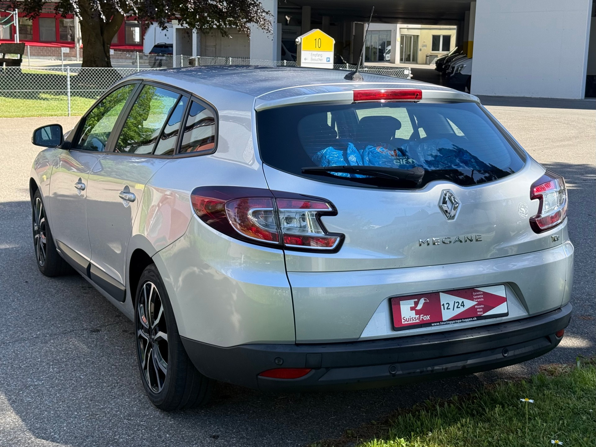 RENAULT Mégane Grandtour 1.4 16V Turbo Dynamique-image-5