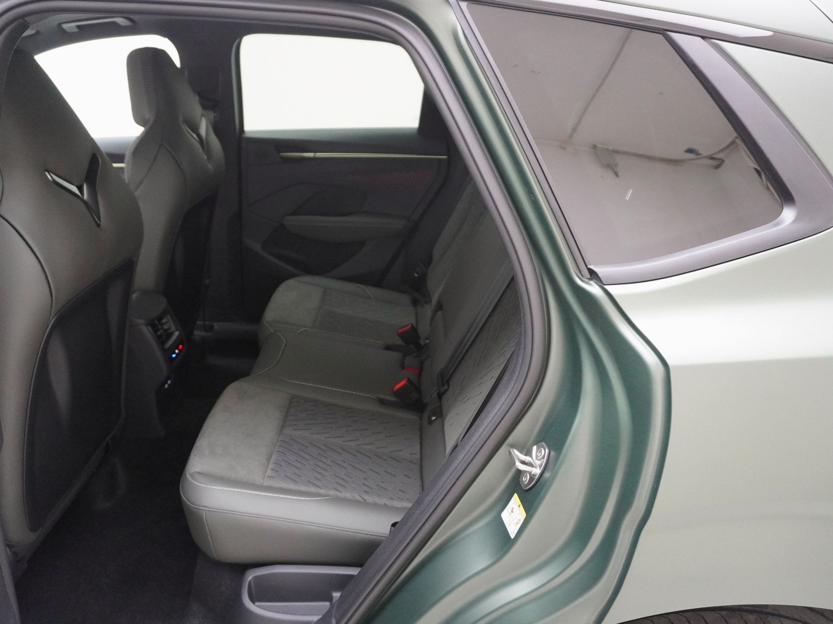 CUPRA Terramar TRIBE 2.0 TSI 4Drive DSG-image-15