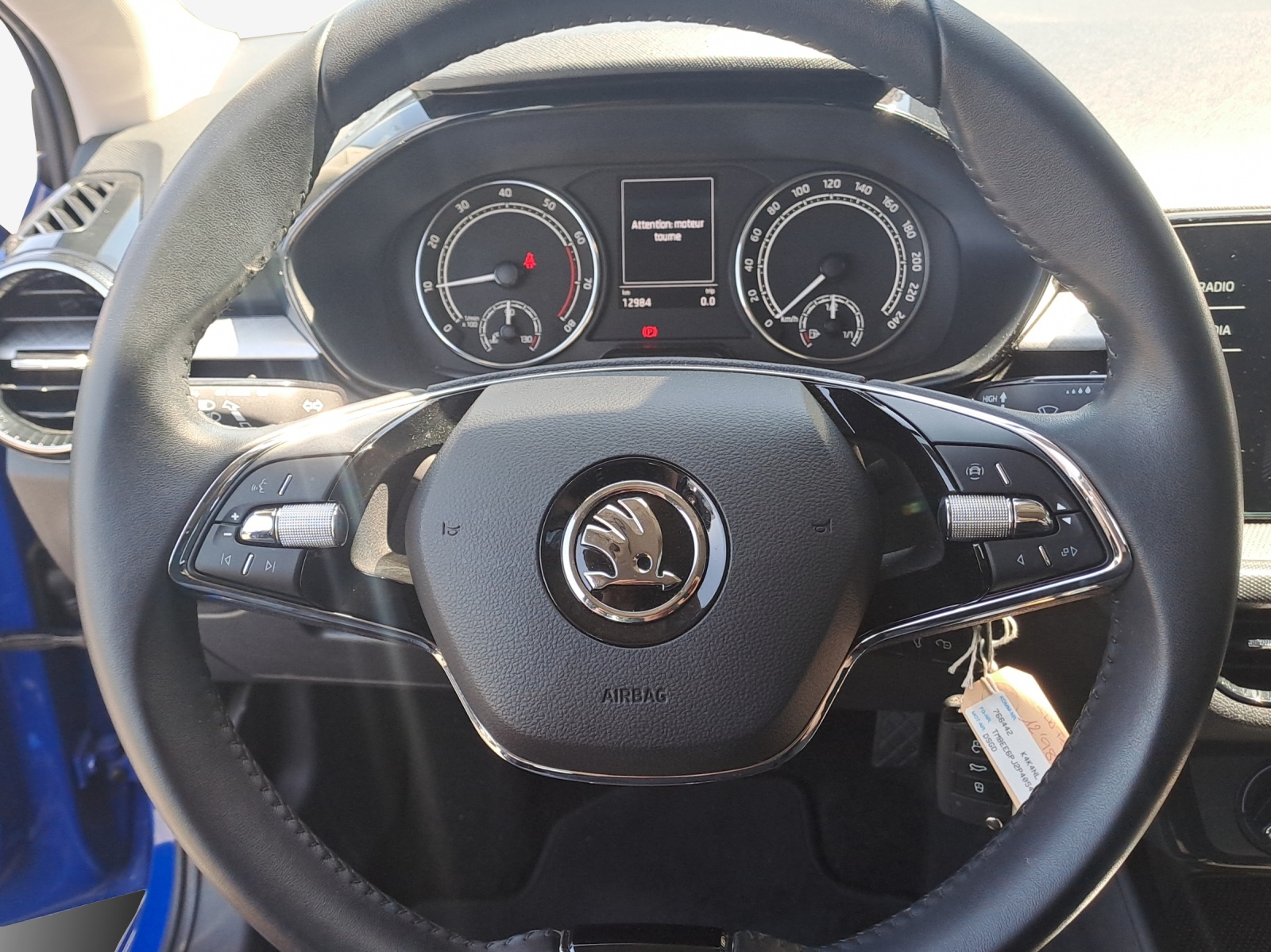 SKODA Fabia 1.0 MPI Ambition-image-9