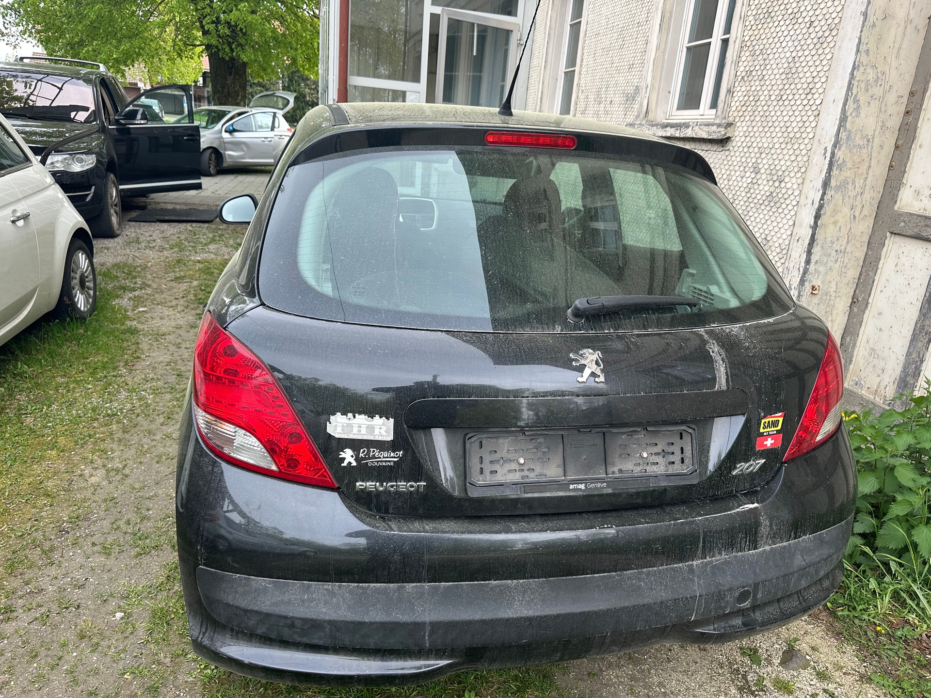 PEUGEOT 207-image-2