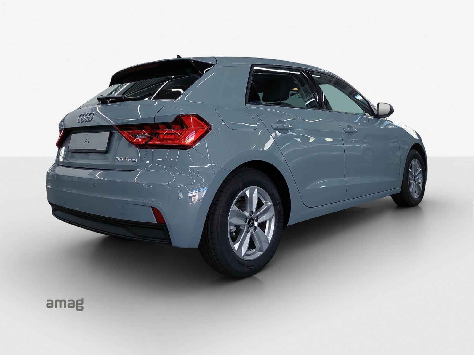 AUDI A1 Sportback 30 TFSI Attraction-image-4