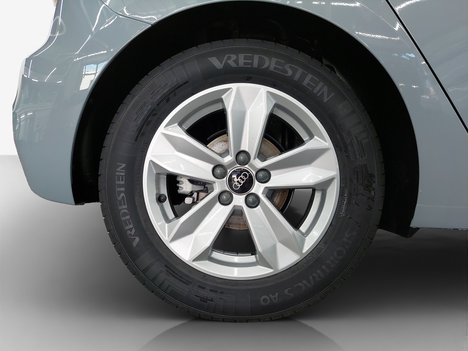AUDI A1 Sportback 30 TFSI Attraction-image-15