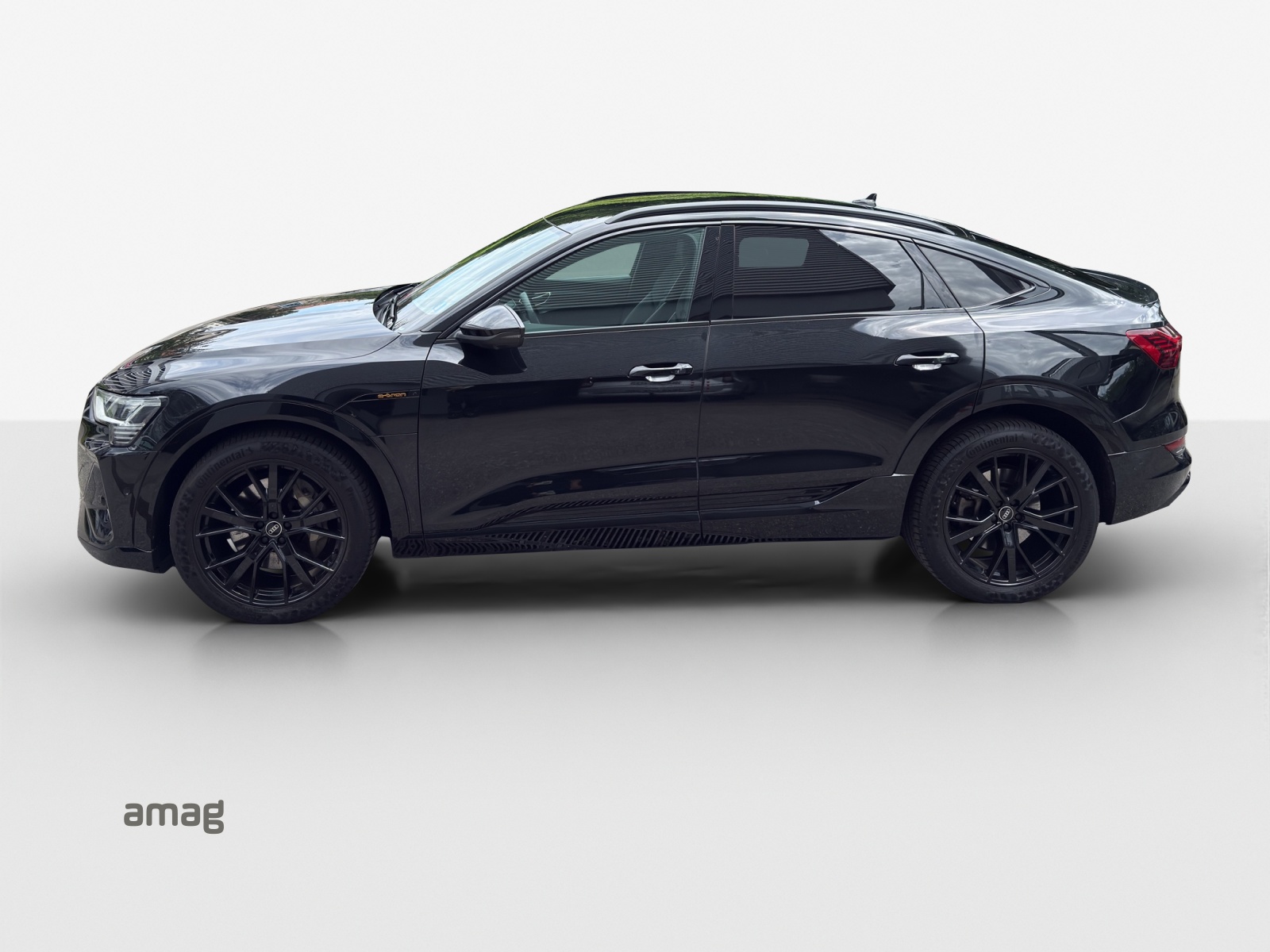 AUDI e-tron 55 Sportback S Line Black Edition quattro-image-1