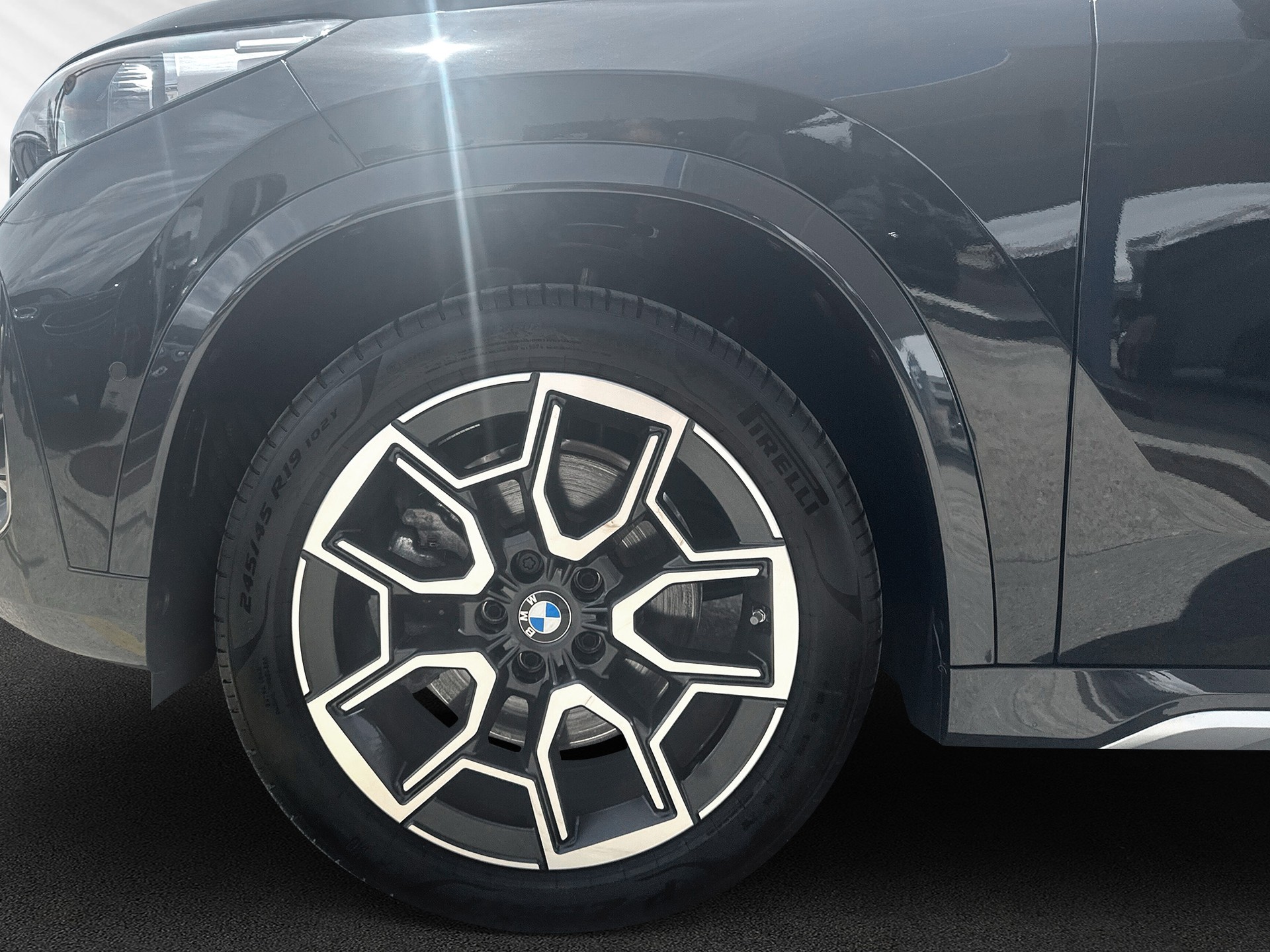 BMW X1 xDrive 23i 48V xLine-image-8