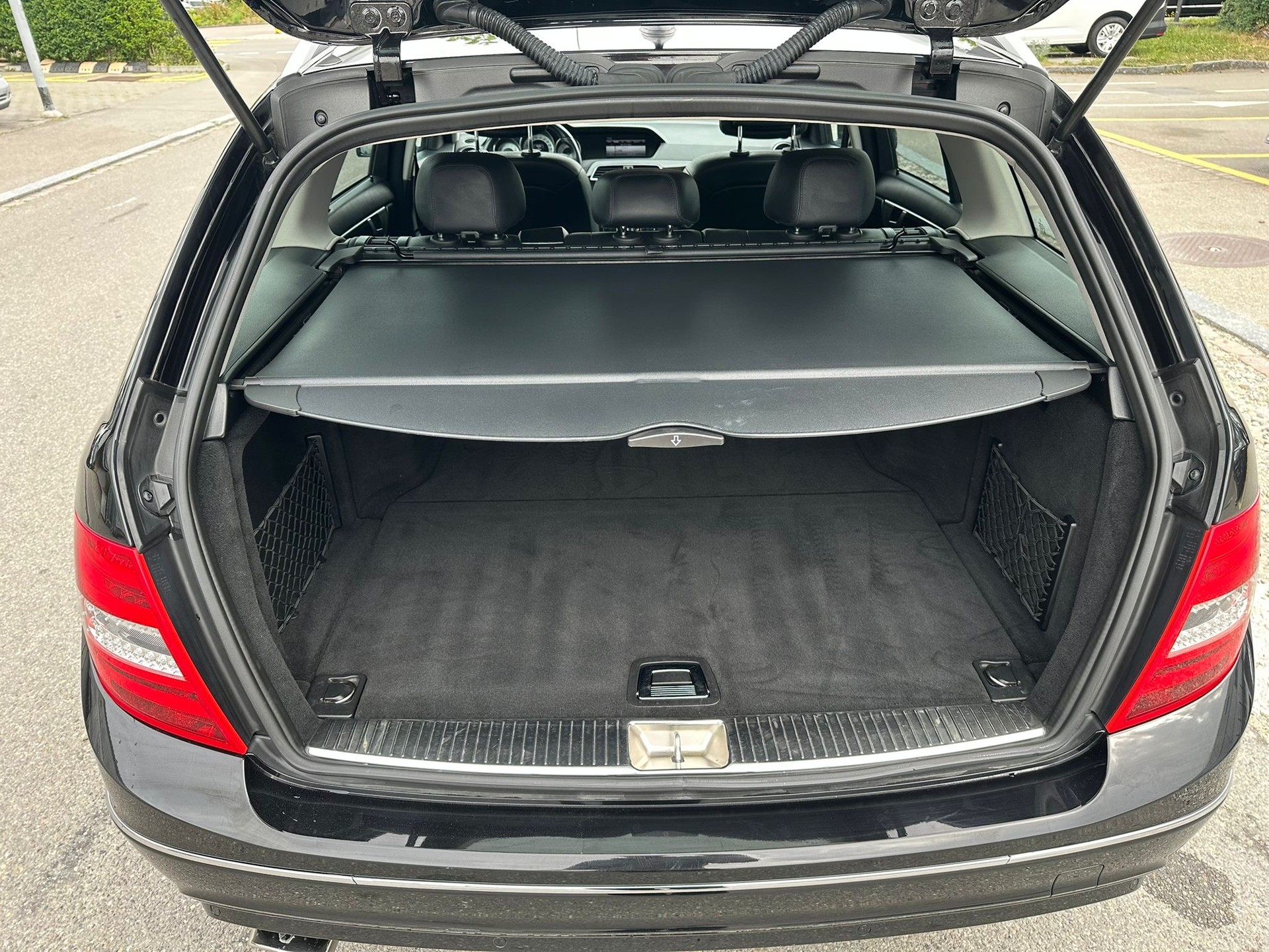 MERCEDES-BENZ C 250 CDI Avantgarde 4Matic 7G-Tronic-image-12