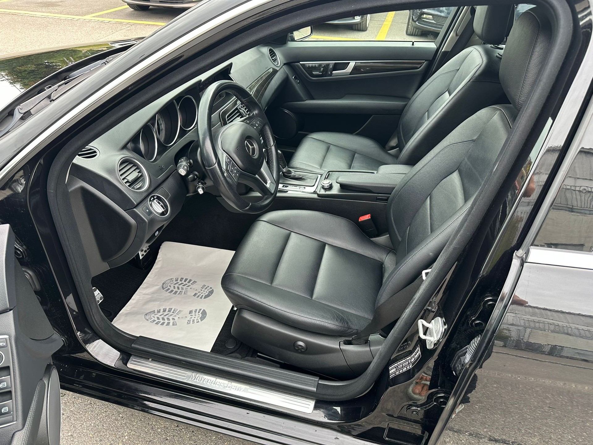 MERCEDES-BENZ C 250 CDI Avantgarde 4Matic 7G-Tronic-image-8