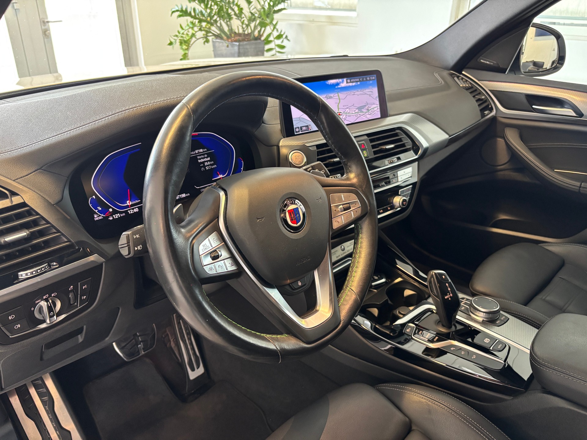 BMW-ALPINA XD3 Switch-Tronic-image-5