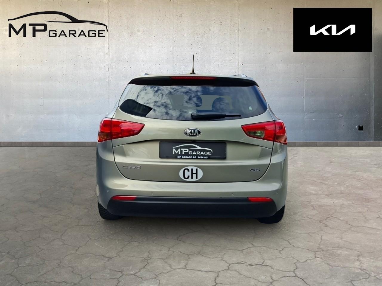 KIA Cee'd Sporty Wagon 1.6 CRDi Style-image-4