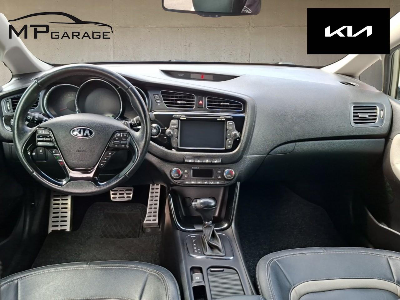 KIA Cee'd Sporty Wagon 1.6 CRDi Style-image-7