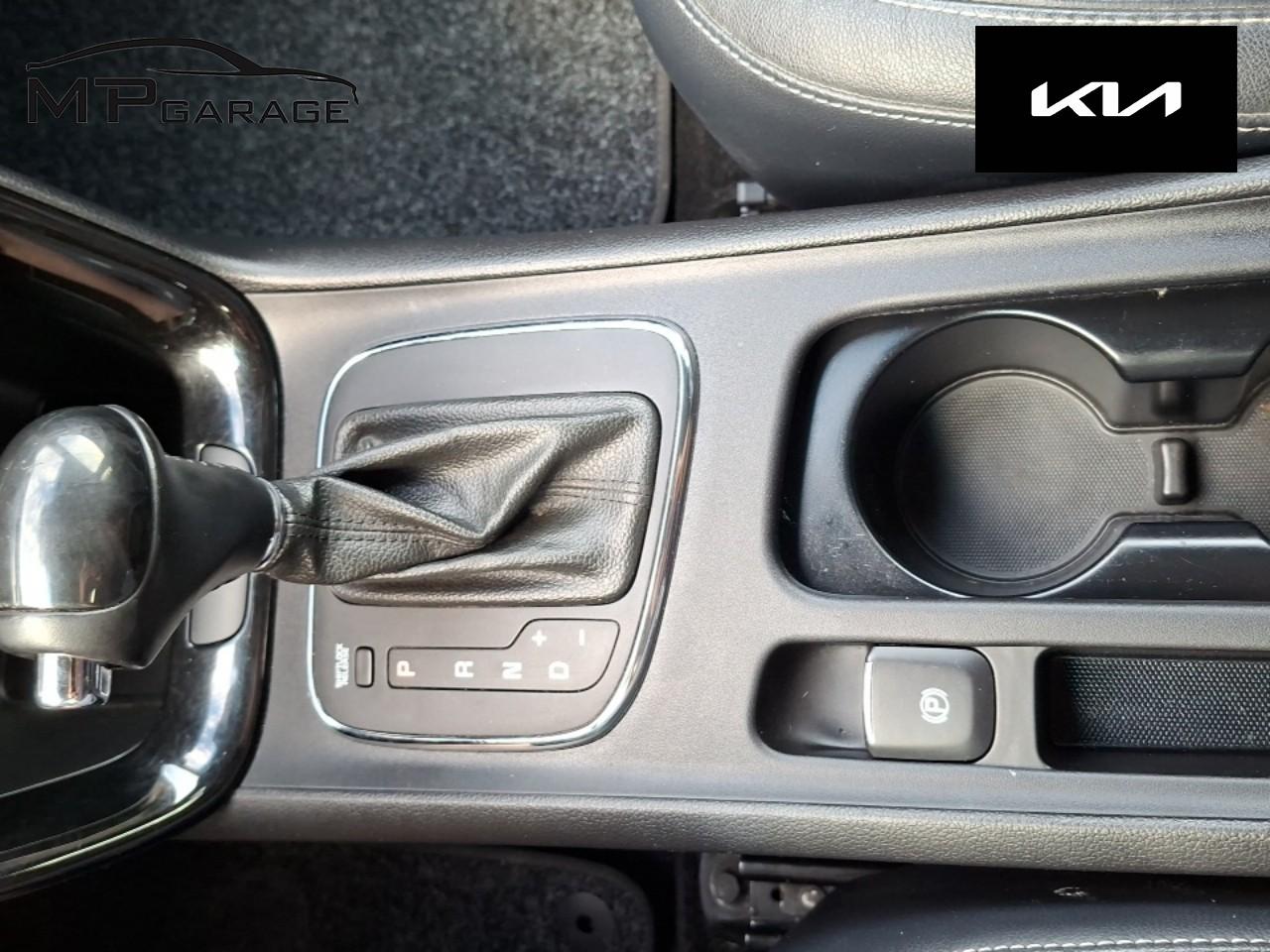 KIA Cee'd Sporty Wagon 1.6 CRDi Style-image-12