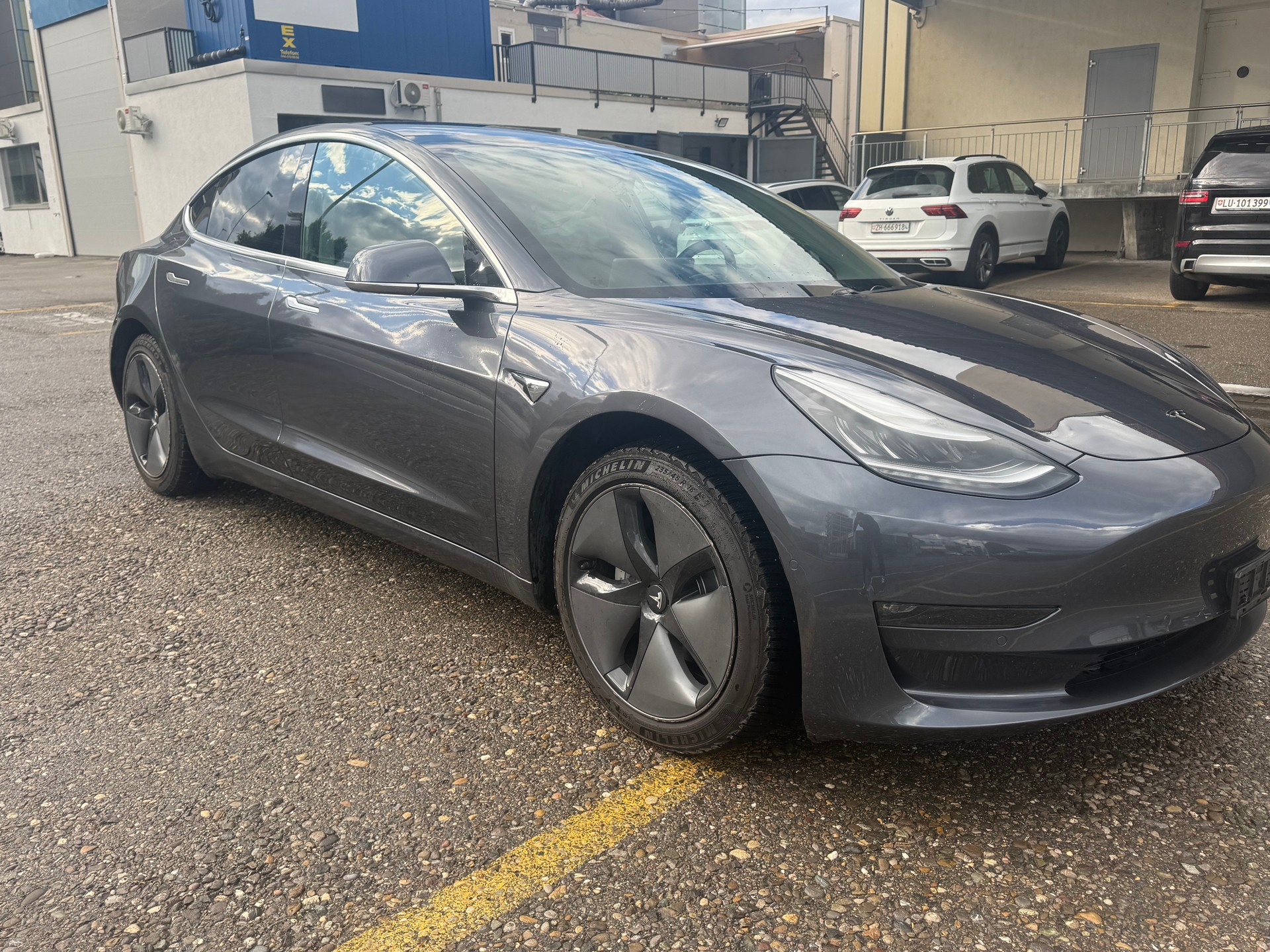 TESLA Long Range D-image-2