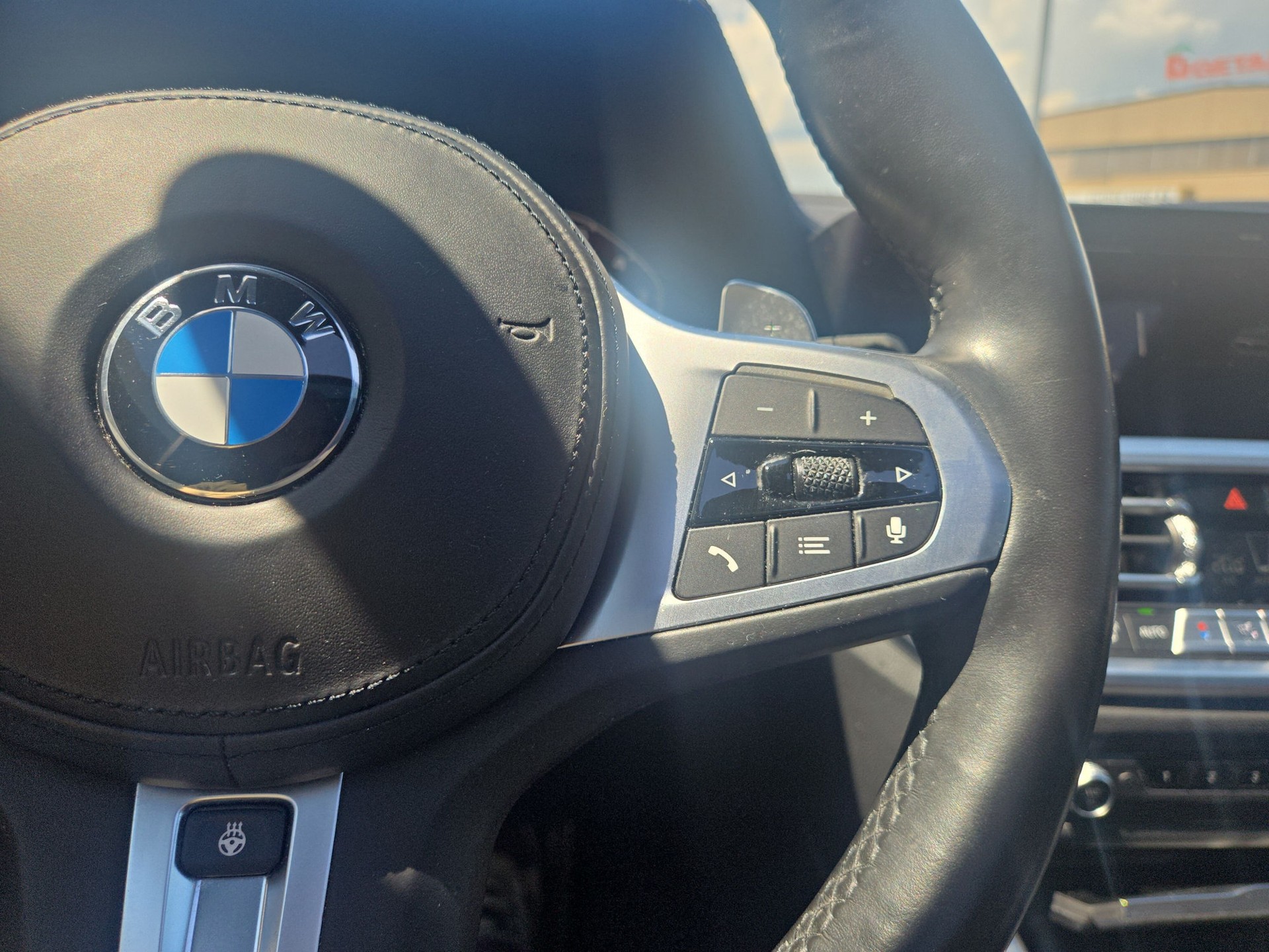 BMW M340i xDrive 48V Touring Steptronic-image-13
