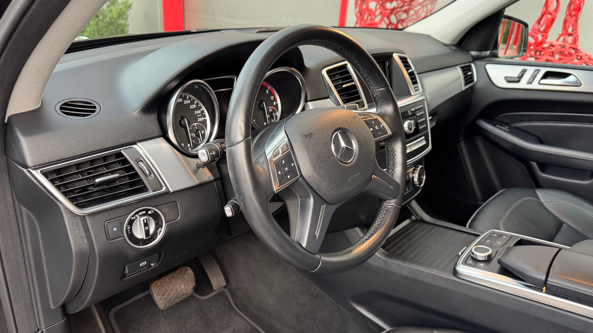 MERCEDES-BENZ ML 350 BlueTEC Edition 4Matic 7G-Tronic-image-9