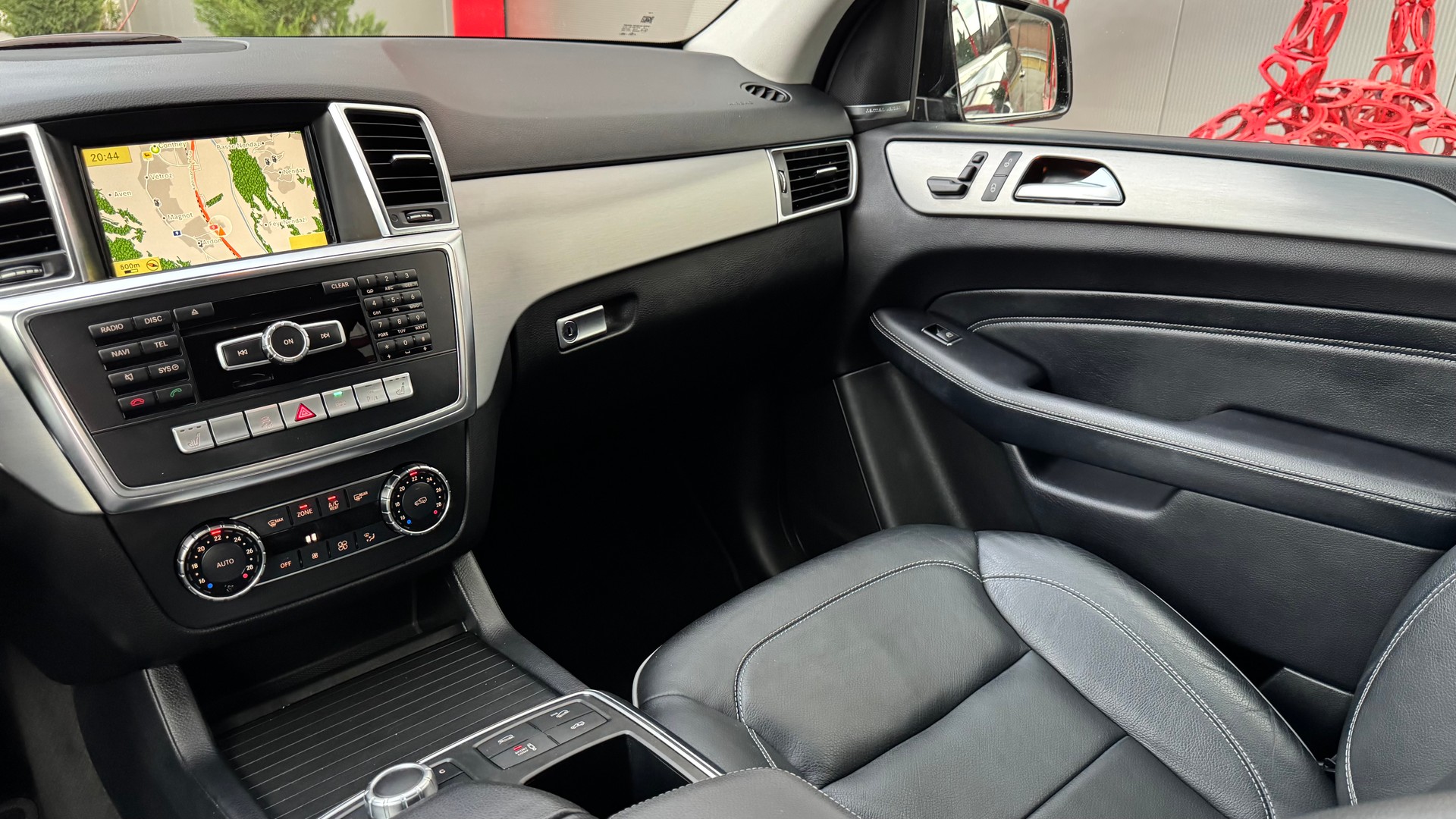 MERCEDES-BENZ ML 350 BlueTEC Edition 4Matic 7G-Tronic-image-13
