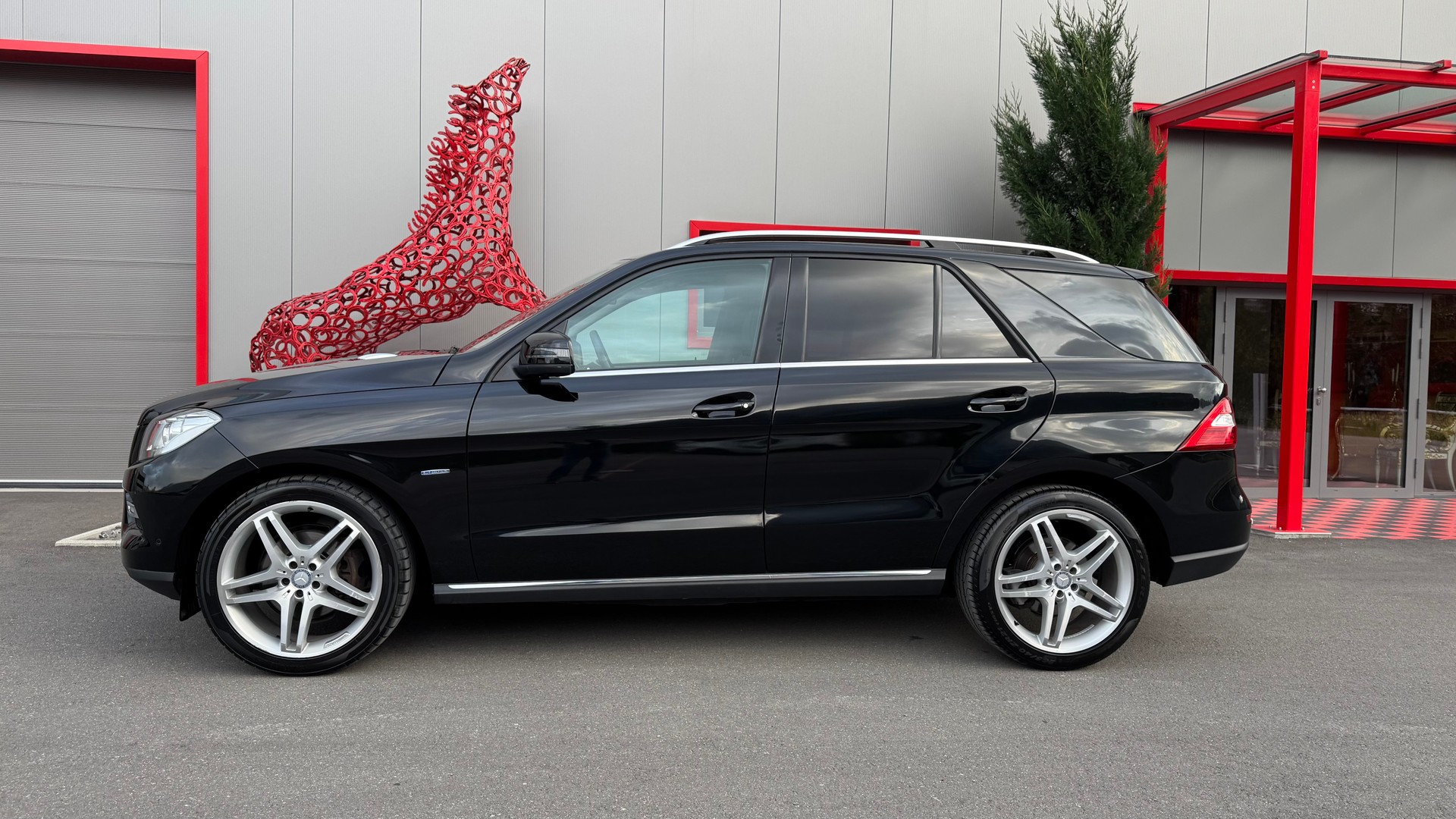 MERCEDES-BENZ ML 350 BlueTEC Edition 4Matic 7G-Tronic-image-3