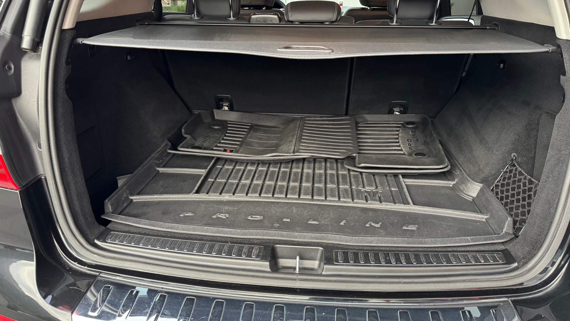 MERCEDES-BENZ ML 350 BlueTEC Edition 4Matic 7G-Tronic-image-25
