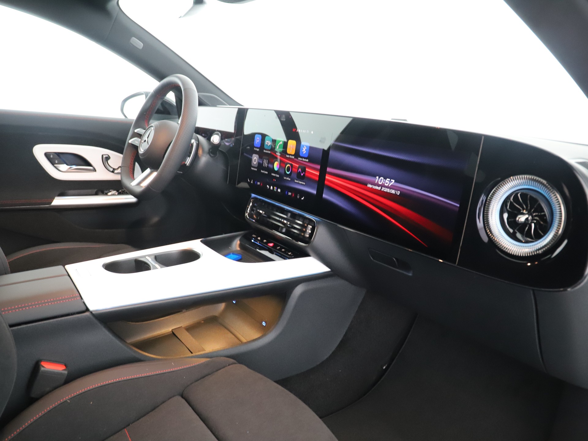 MERCEDES-BENZ CLA SB 220 4M 8G-DCT-image-11