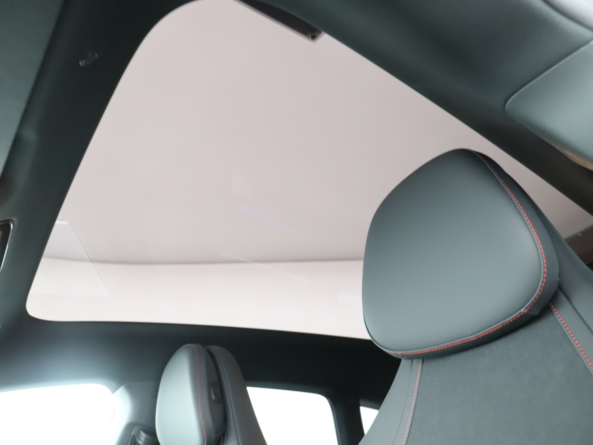 MERCEDES-BENZ CLA SB 220 4M 8G-DCT-image-12