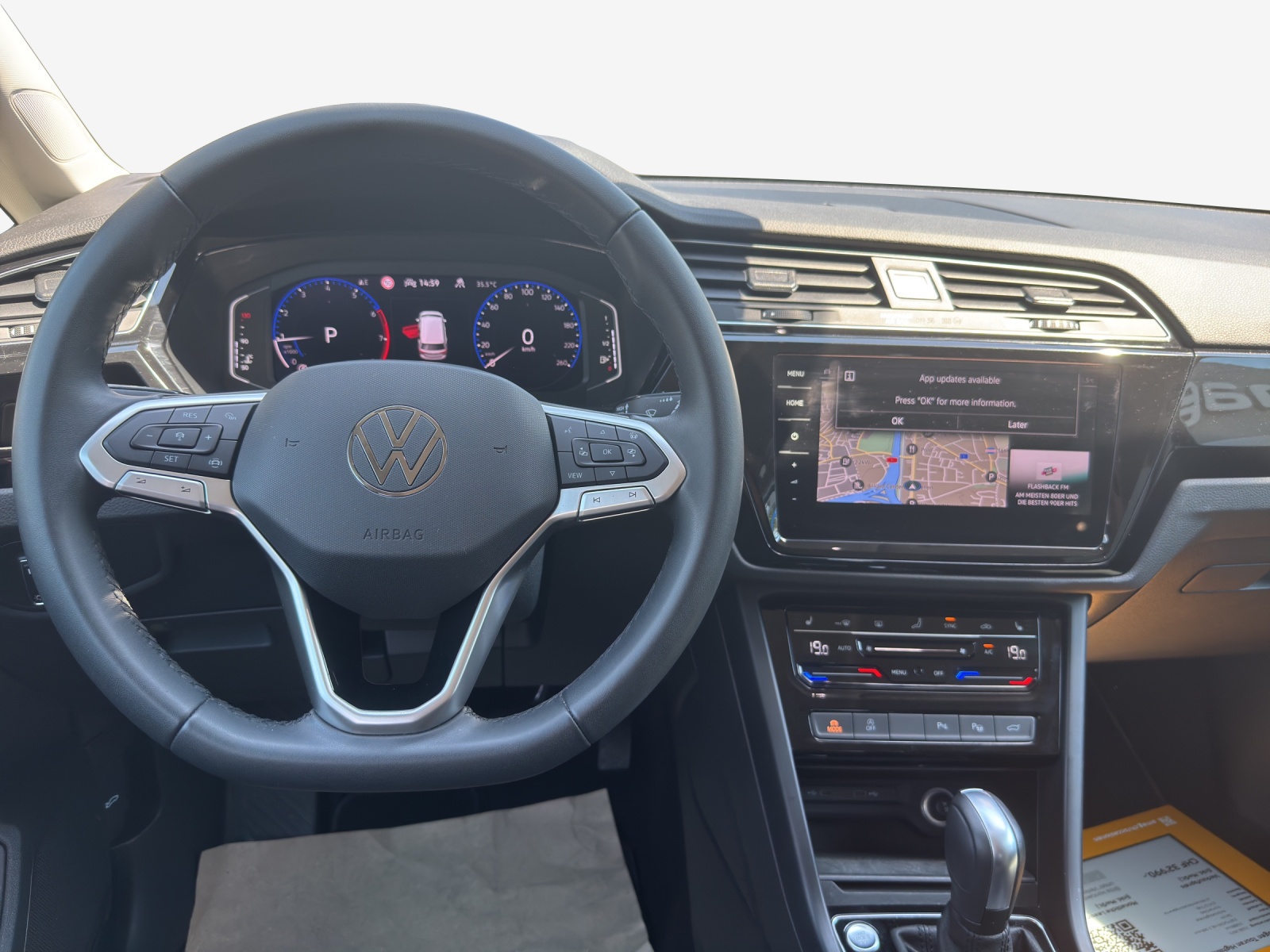 VW Touran 1.5 TSI EVO Highline DSG-image-8