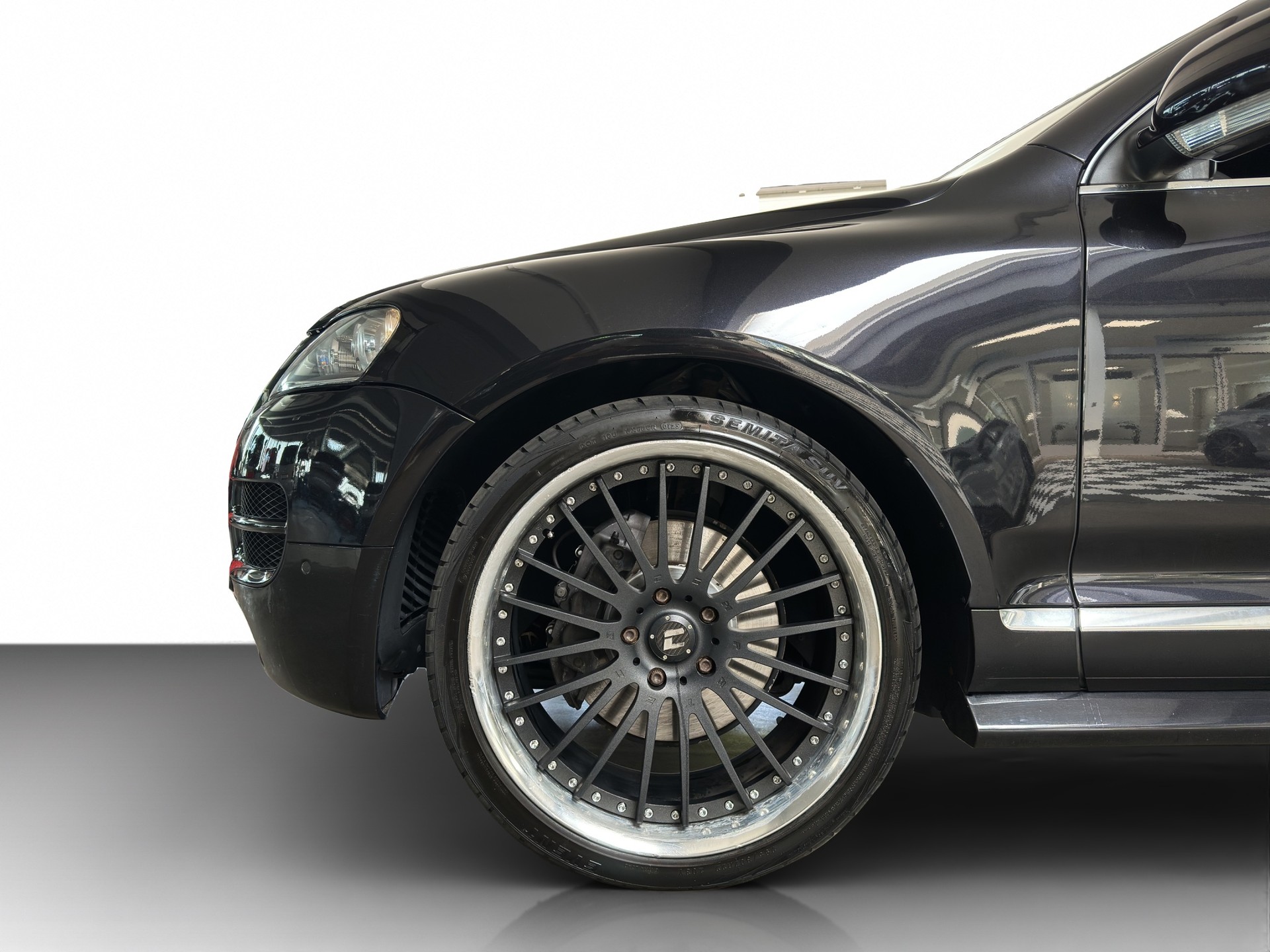VW Touareg 5.0 TDI V10 Automatic-image-1