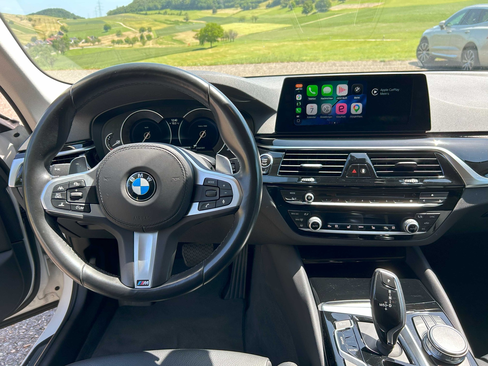 BMW Sport Touring-image-4