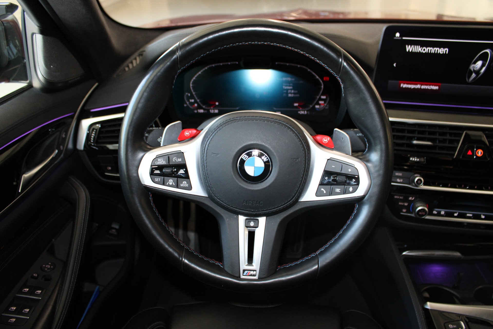 BMW M5 xDrive Competition-image-10