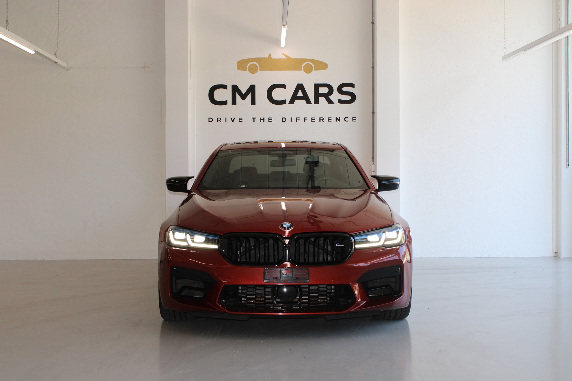 BMW M5 xDrive Competition-image-1