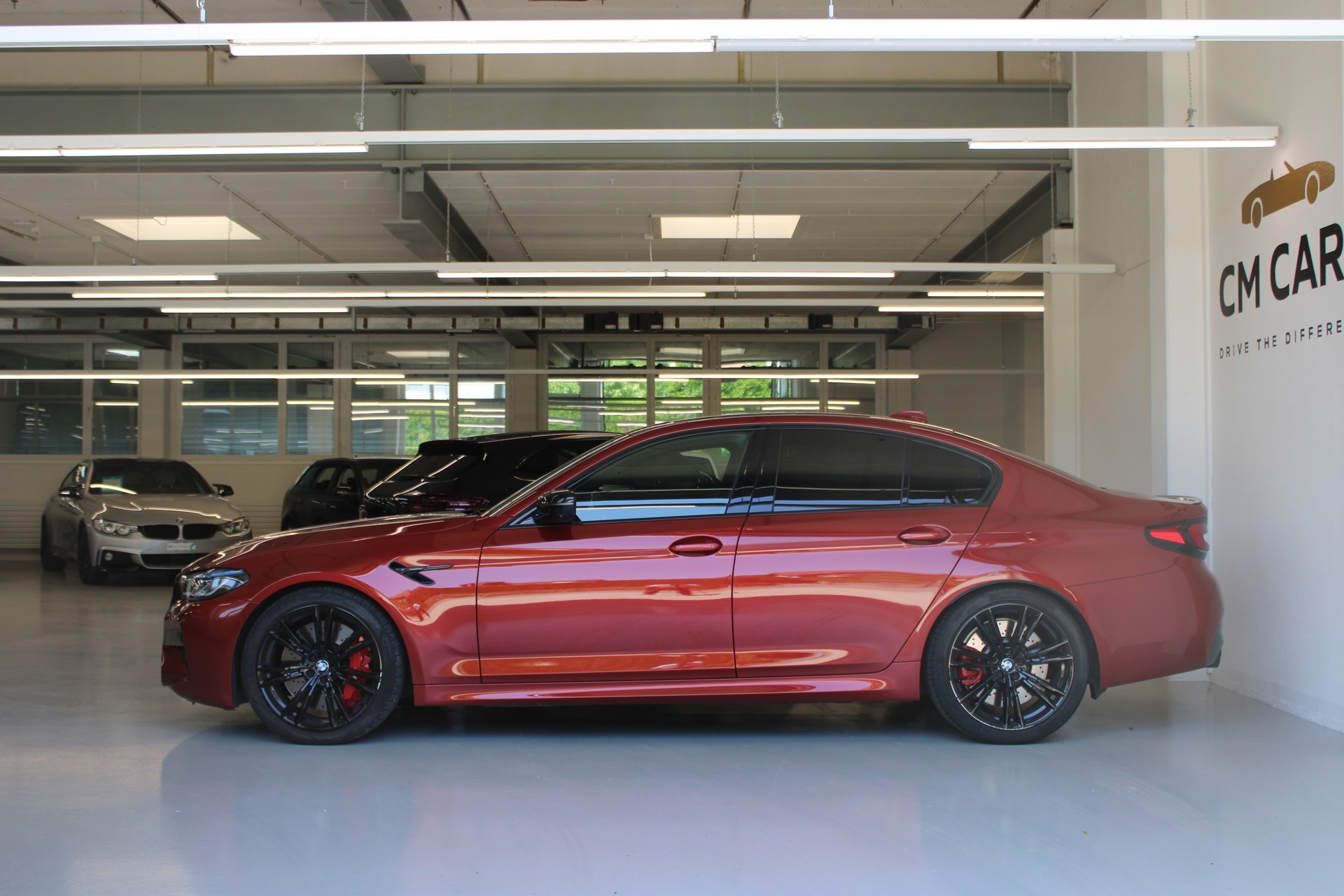 BMW M5 xDrive Competition-image-3