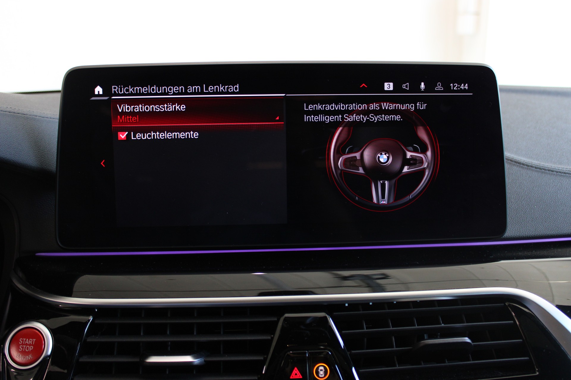 BMW M5 xDrive Competition-image-24