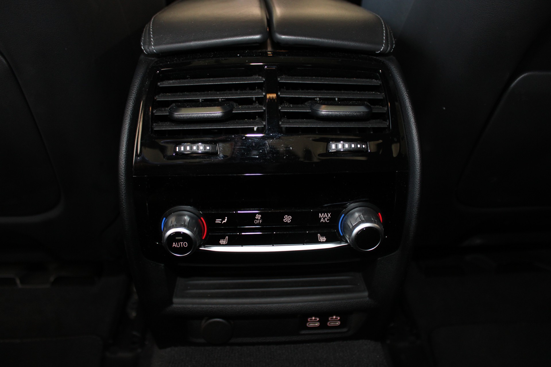 BMW M5 xDrive Competition-image-17