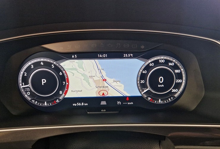 VW TIGUAN 2.0 TSI High DSG R-LINE-image-8