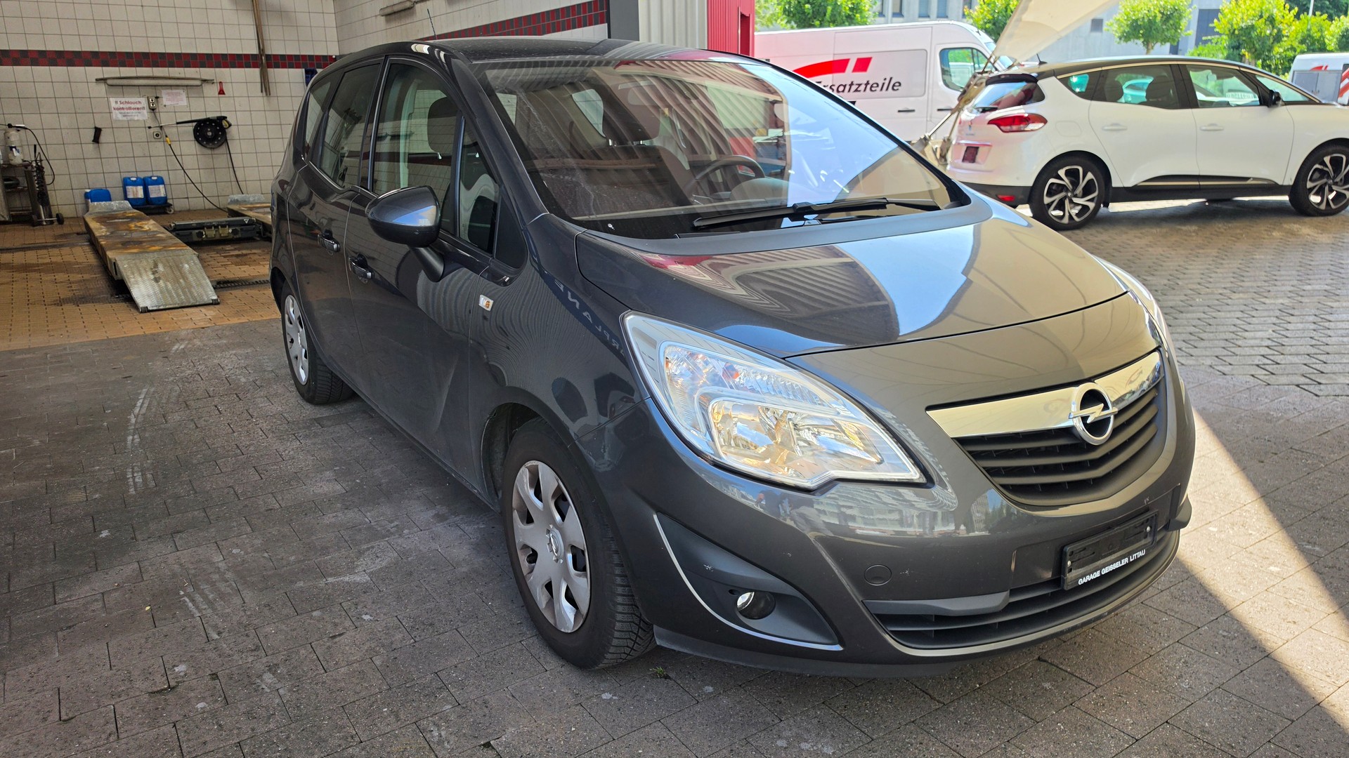 OPEL Meriva 1.4 Turbo Cosmo-image-7