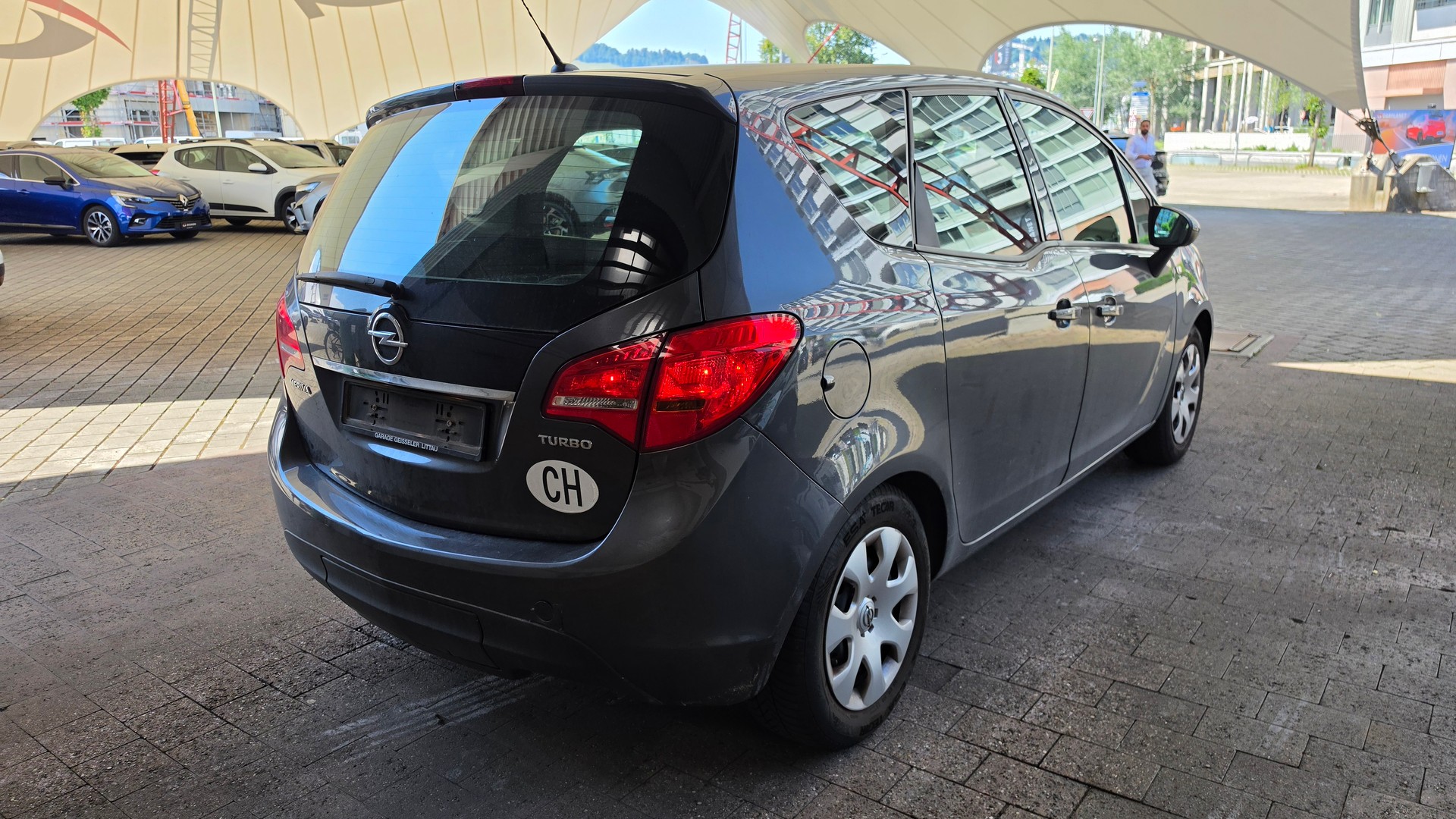 OPEL Meriva 1.4 Turbo Cosmo-image-4