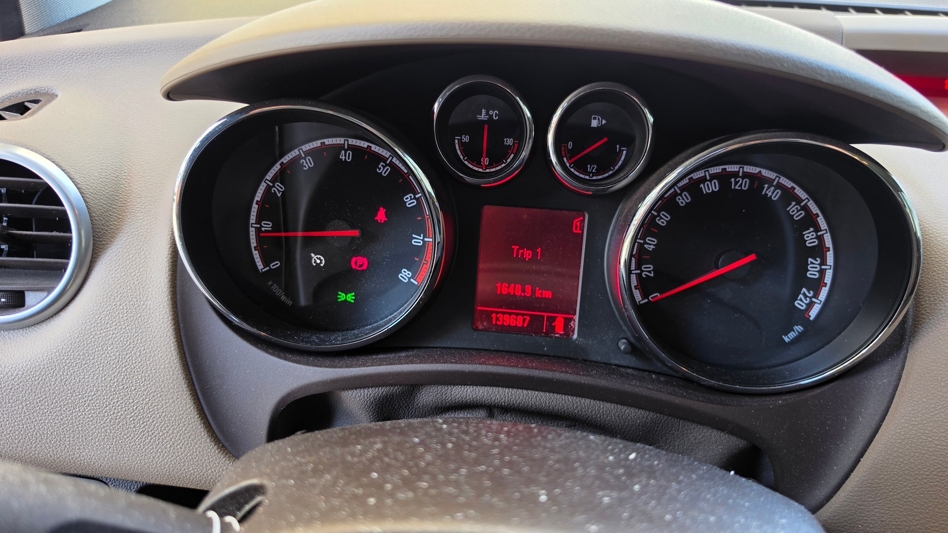 OPEL Meriva 1.4 Turbo Cosmo-image-11
