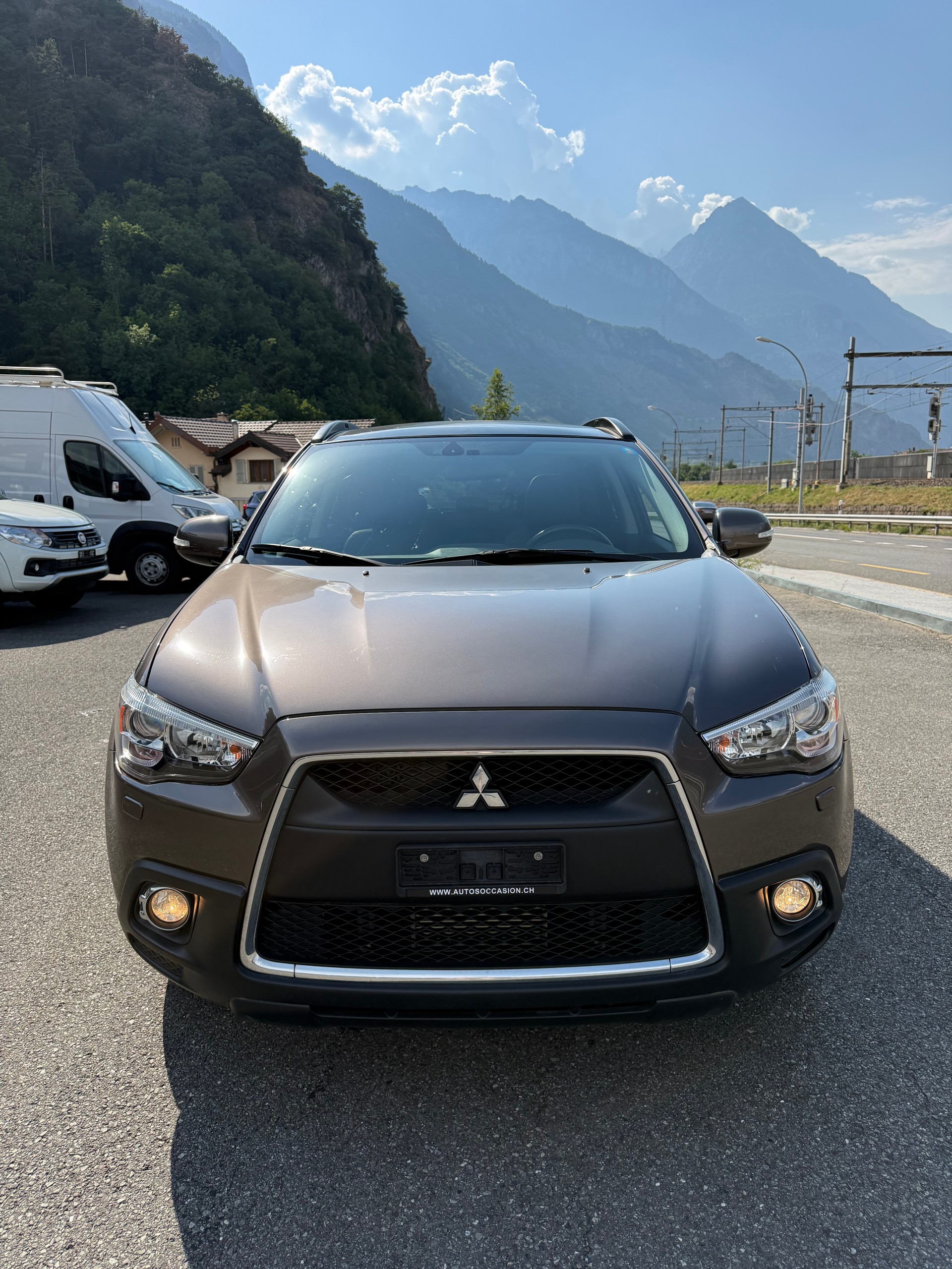 MITSUBISHI ASX 1.8 DID Intense 4WD-image-2