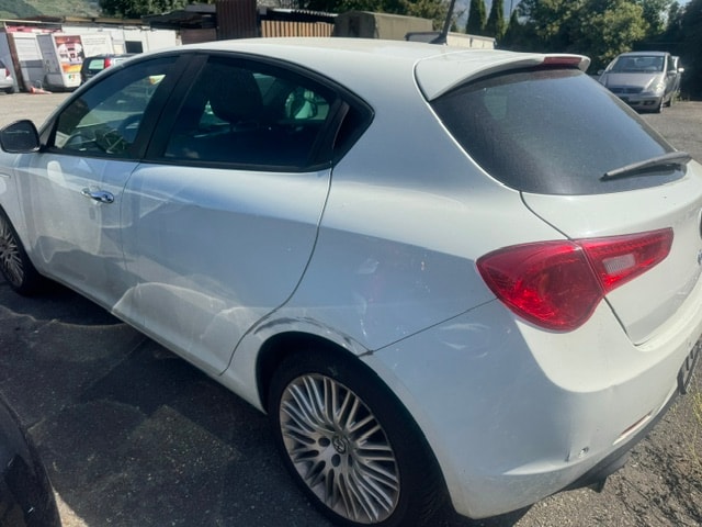 ALFA ROMEO Giulietta 1.4 T Progression-image-2